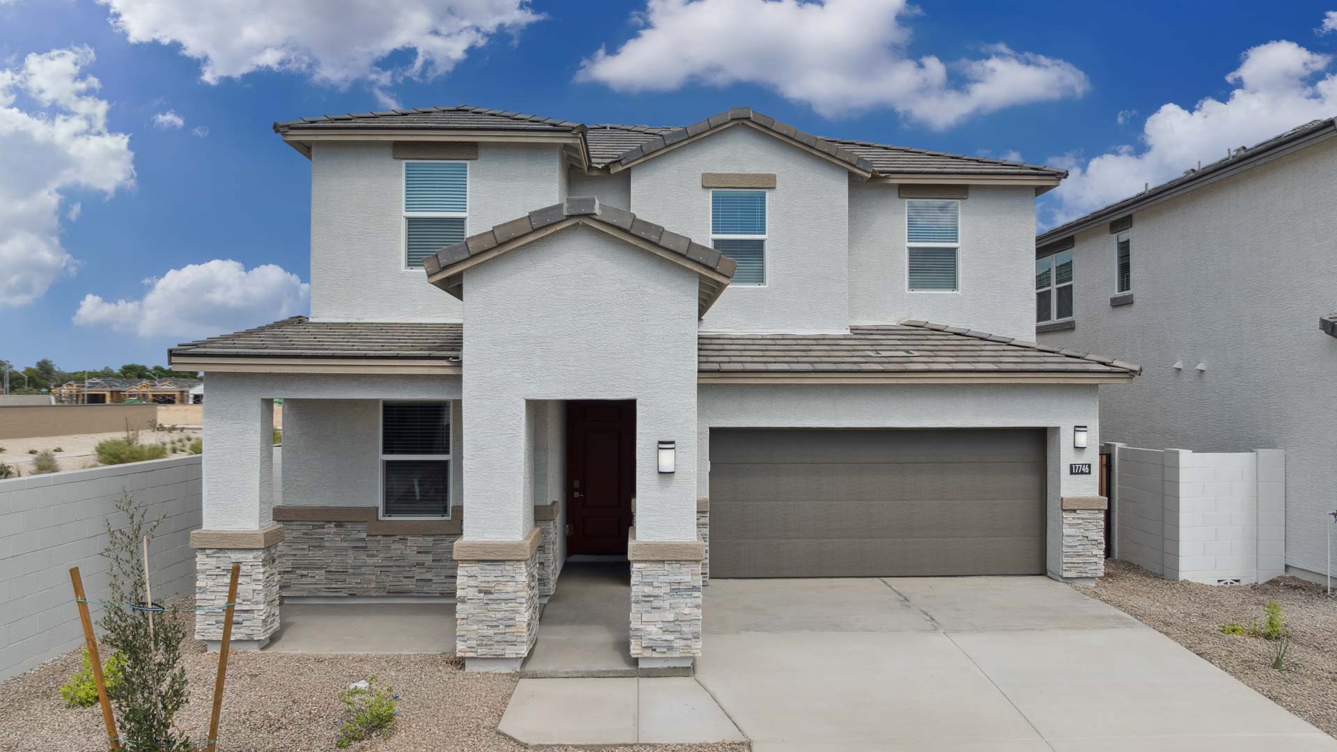 D.R. Horton - Cortland at Waddell model home