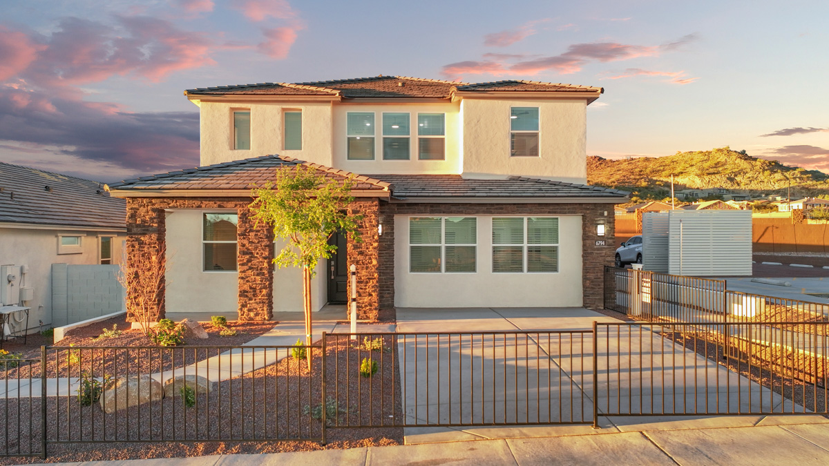 Taylor Morrison - Aloravita South — Summit Collection model home